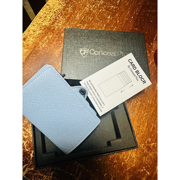 CONCEAL PLUS Card Blocr Small Powder Blue RFID Wallet Slim Compact Wallet - Picture 2 of 11